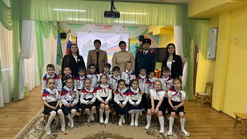 Посвящение  в ряды патриотического отряда «Потомки победителей»!